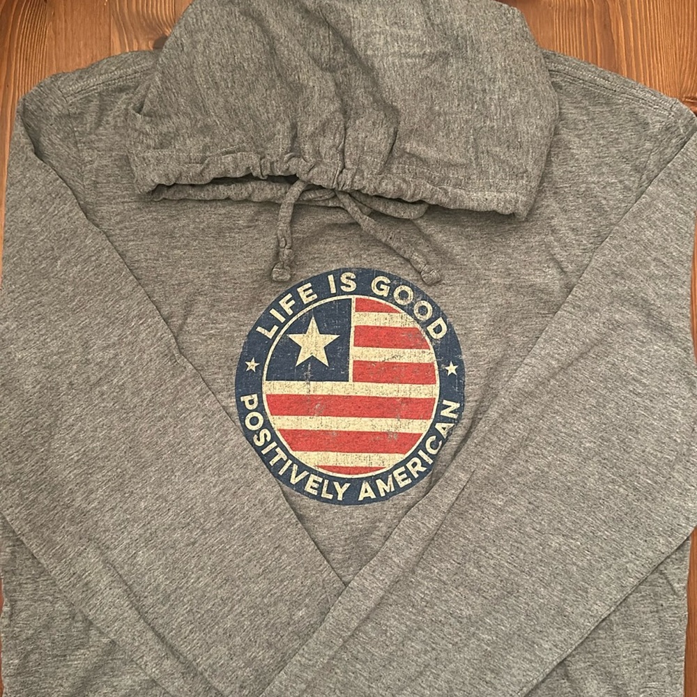 Men’s Life is Good Lightweight Hoodie